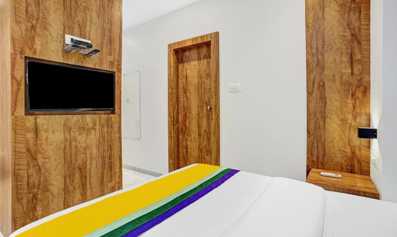Itsy Hotels Heraa International Mumbai Eksteriør bilde