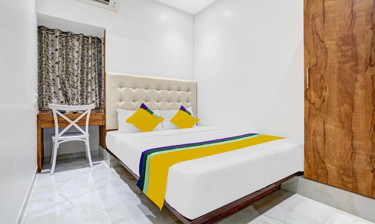 Itsy Hotels Heraa International Mumbai Eksteriør bilde